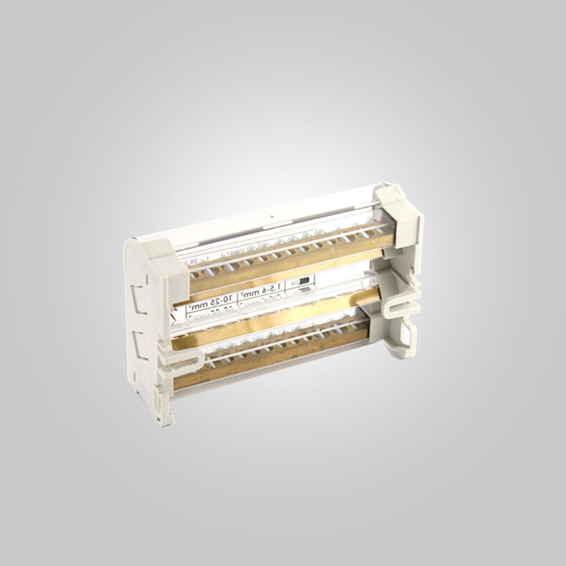 REPARTITEUR INGELEC 4P 13T 40A-image-1